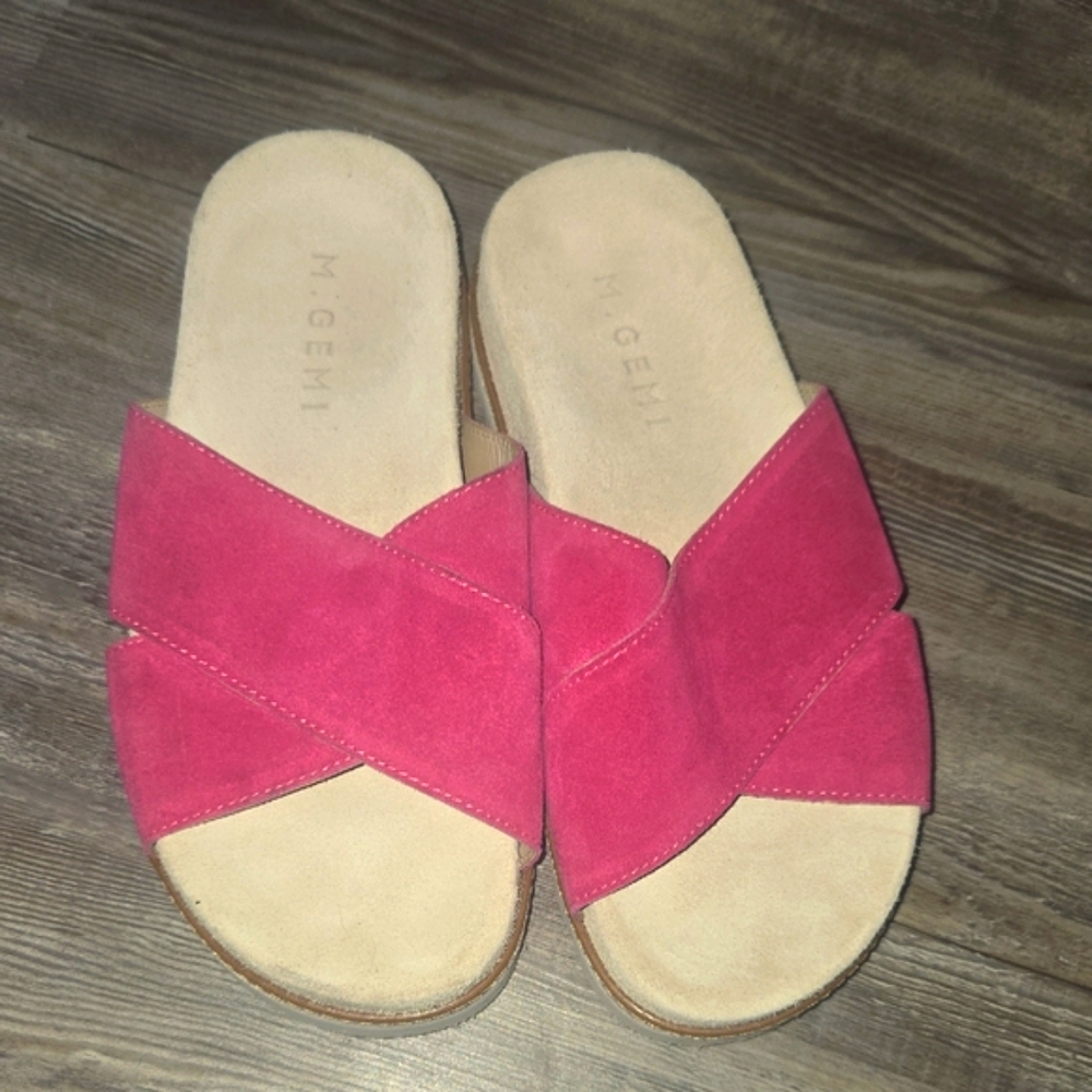 M. Gemi Women's Fuchsia Suede Slide Sandals